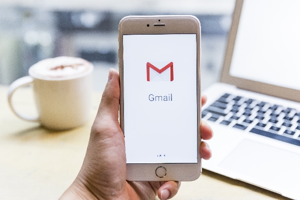 تعطل برنامج مراسلة Gmail من Google لأكثر من ساعتين