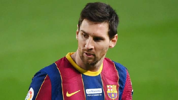 Transfert de nouvelles et de rumeurs: le Paris Saint-Germain et Man City ont convaincu que Messi  quitte Barcelone en 2021