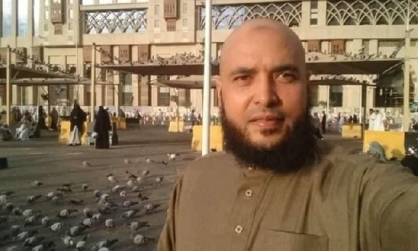تلميذ سعودي يقتل معلمه المصري برصاصة في الرأس ويثير غضبا- (صورة وتغريدات)