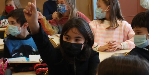 Masque à l école : 400 parents attaquent l État devant la Cour européenne des droits de l homme