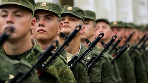 Le politologue justifie l introduction des troupes de l OTSC en cas de guerre dans le Donba