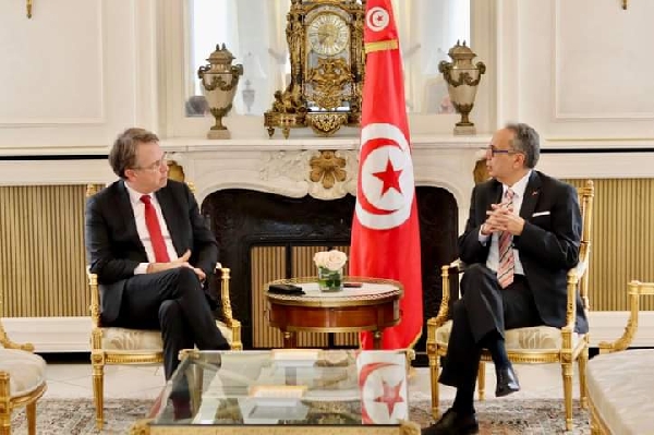 France-Tunisie : L’Ambassadeur de Tunisie en France reçoit le Conseiller Diplomatique d’Emmanuel Macron