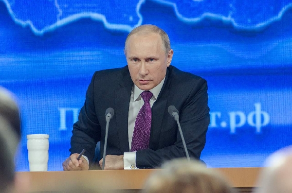 Poutine considère le conflit en Ukraine comme une guerre qu