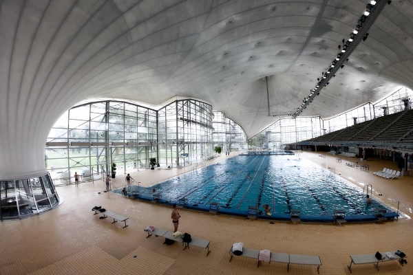 Des dizaines de personnes soignées après une fuite de gaz à la piscine olympique de Londres