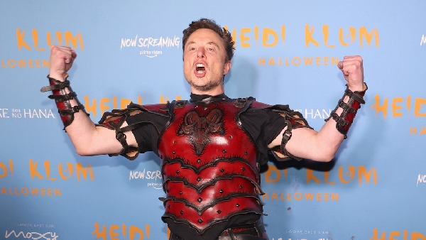 Musk défend sa décision sur les licenciements massifs sur Twitter