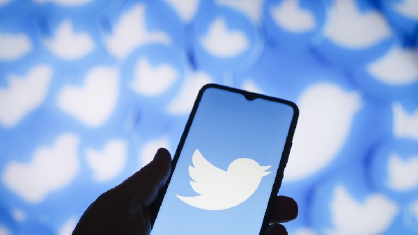 Twitter tombe aux États-Unis alors que des informations font état de la fermeture de ses bureaux par crainte de  sabotage 