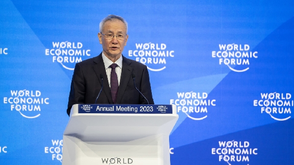  Vous devez abandonner la mentalité de guerre froide , déclare le vice-Premier ministre chinois au Forum de Davos