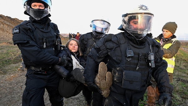 Greta Thunberg arrêtée lors d