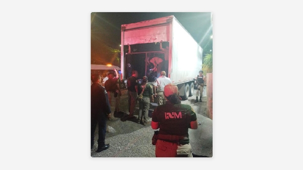 Ils retrouvent 175 migrants entassés dans le container d
