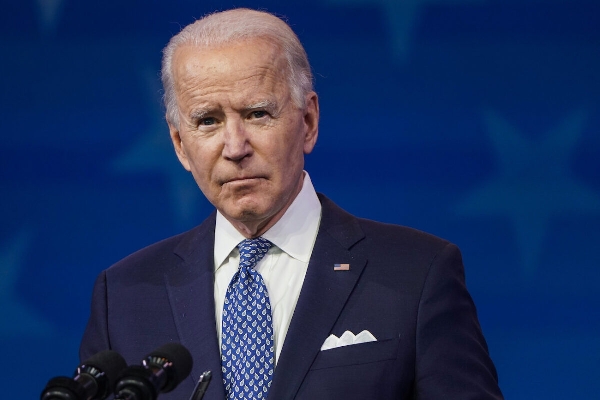 Joe Biden signe une loi suspendant le plafond de la dette américaine pour éviter une catastrophe économique