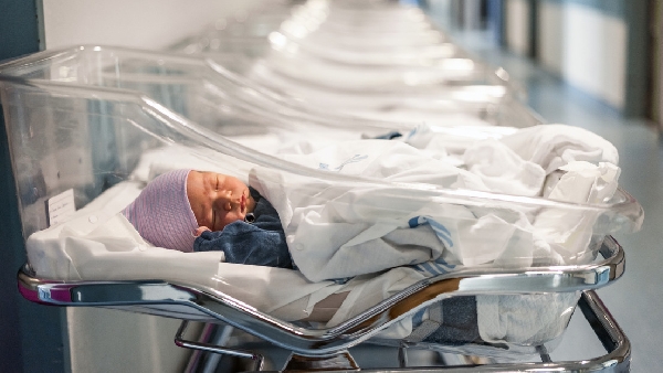 Sept décès de bébés en France liés à une nouvelle variante virale néonatale