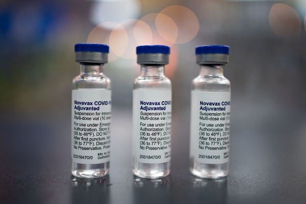 Le laboratoire Novavax réclame 349,6 millions de dollars au Canada pour les doses non utilisées de vaccin