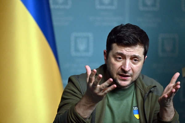Furie de la délégation américaine suite aux propos du président ukrainien sur l